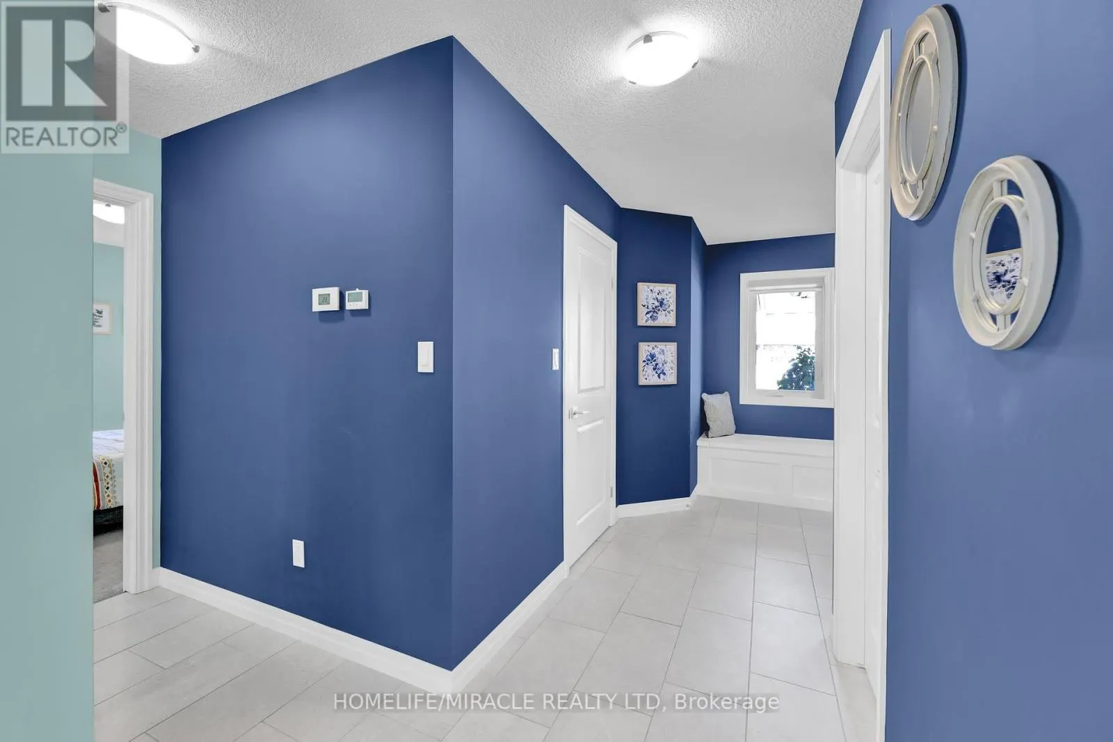 7 CURREN CRESCENT