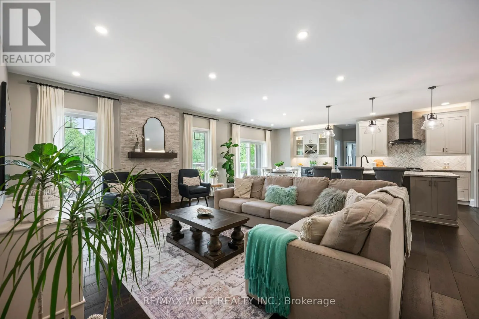 8769 ERIN GARAFRAXA TOWN LINE