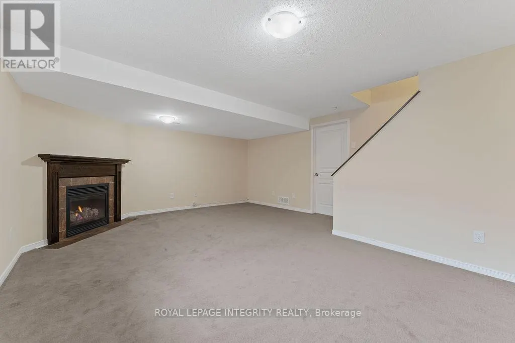 203 KINGSWELL STREET