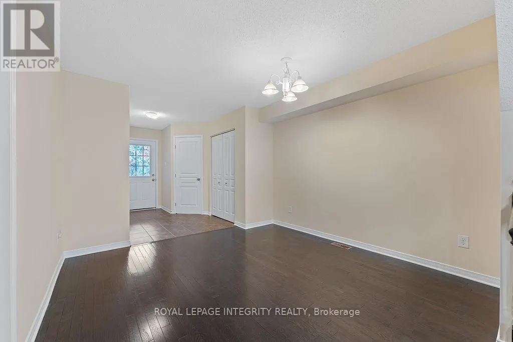 203 KINGSWELL STREET