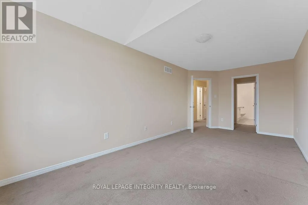 203 KINGSWELL STREET