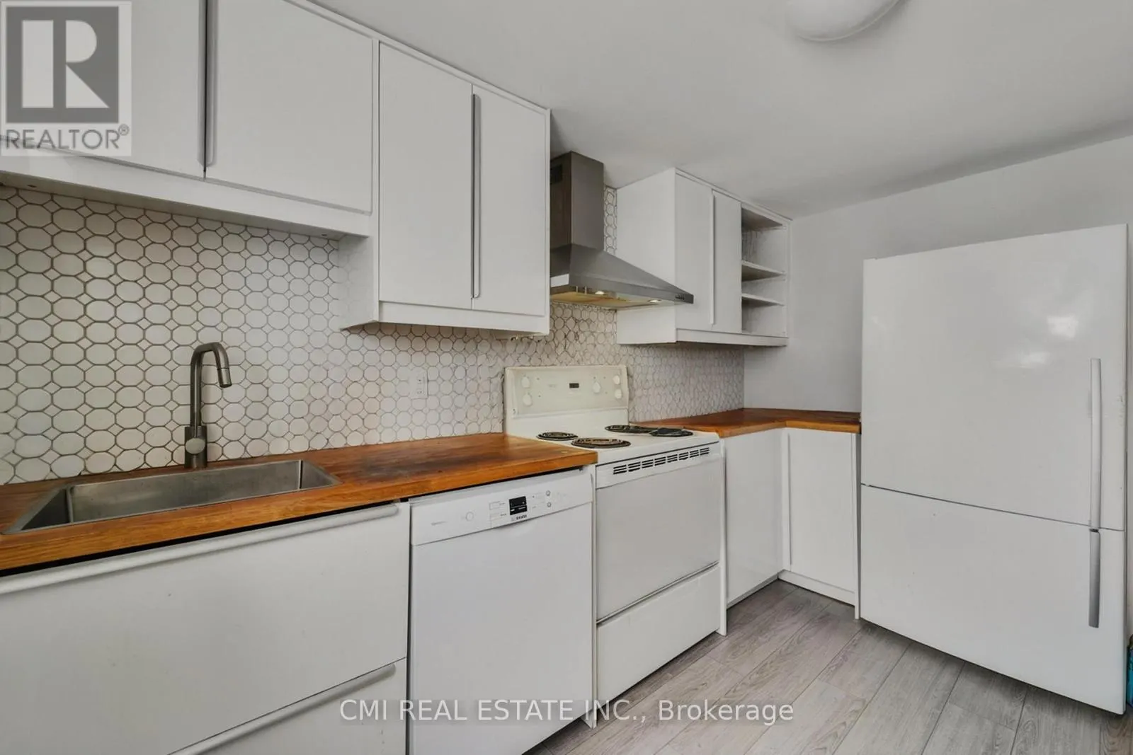 1226 OLD CARP ROAD
