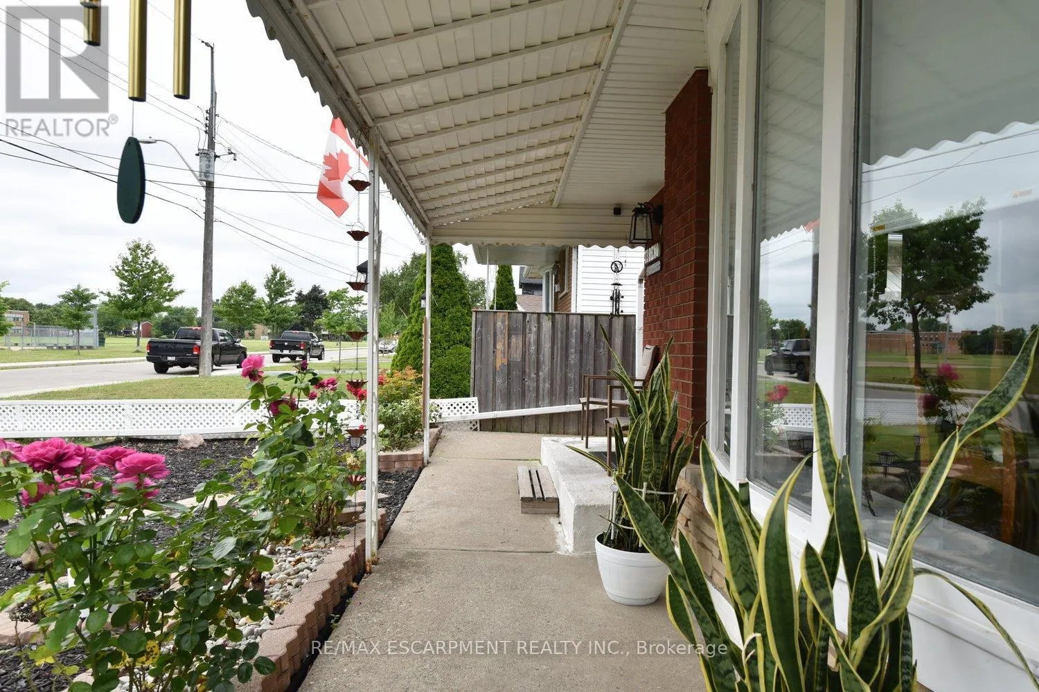 73 RENO AVENUE