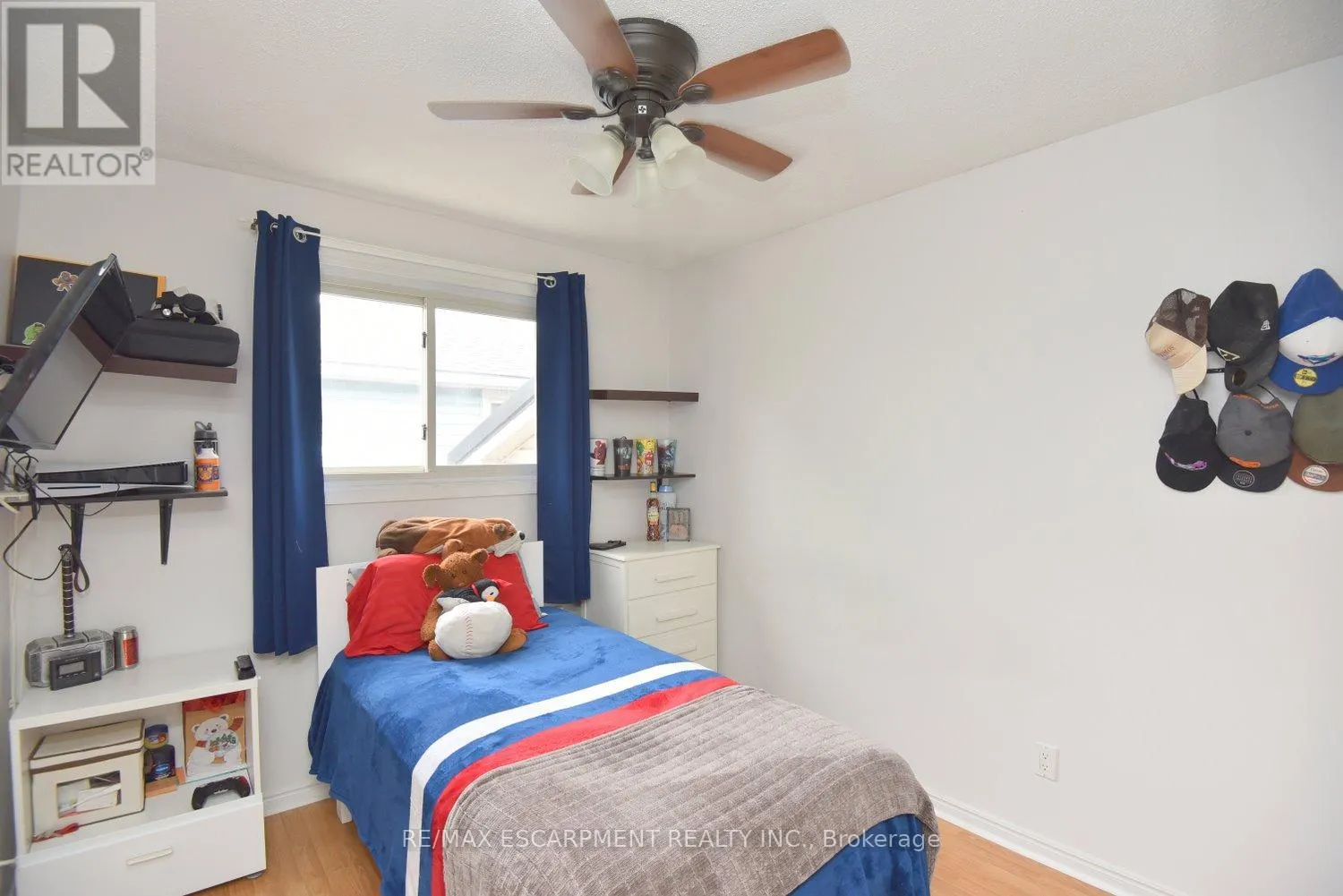 73 RENO AVENUE