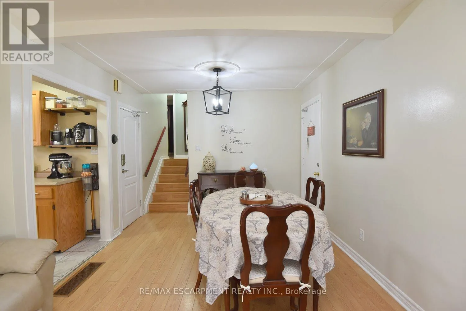 73 RENO AVENUE