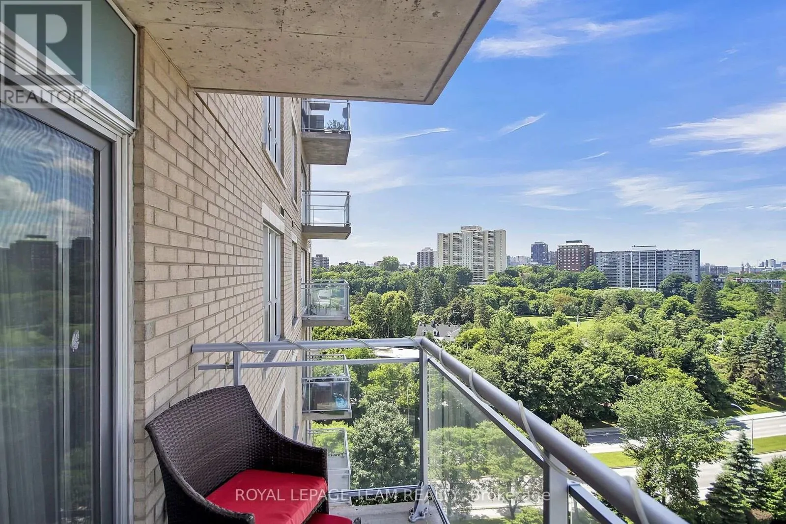 1104 - 90 LANDRY STREET