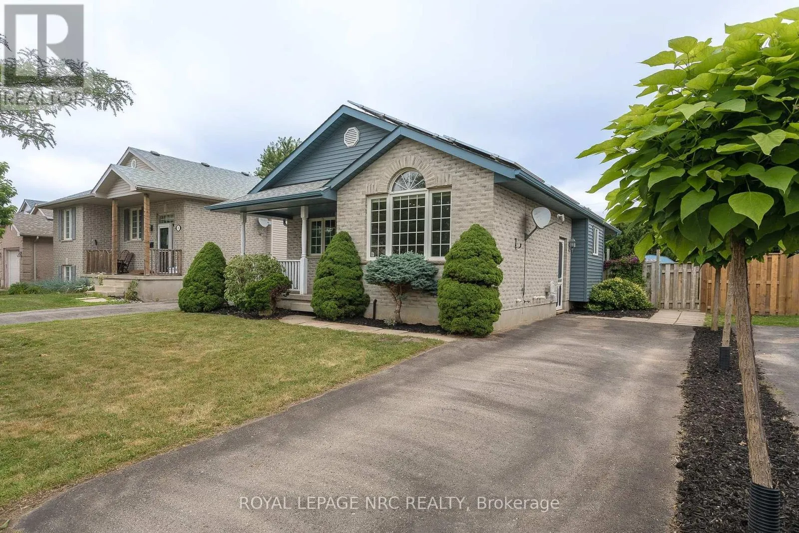 11 GOLDENROD COURT