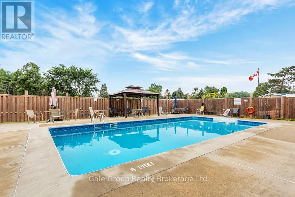 87 - 495856 10TH LINE, #87