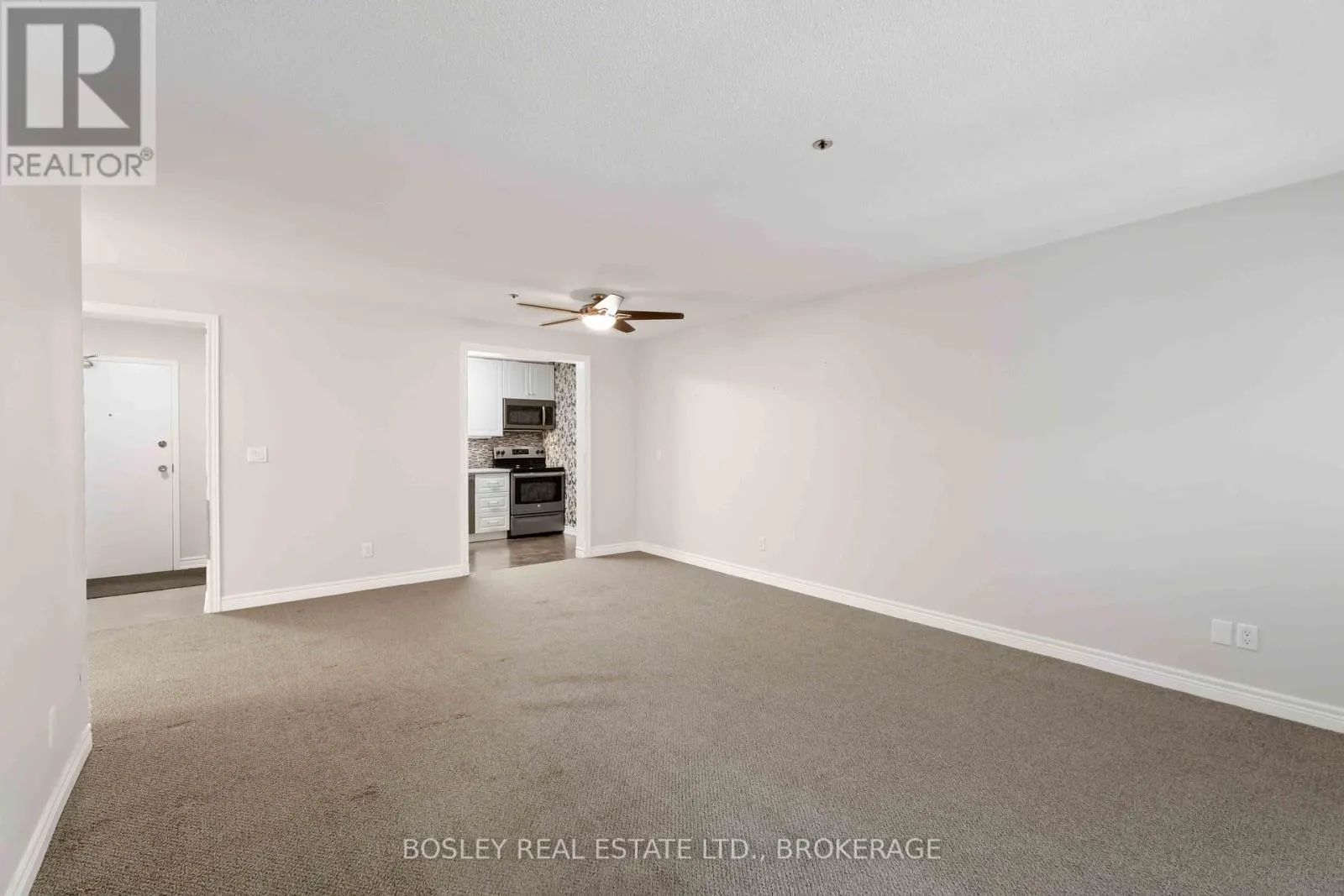 206 - 6 NIAGARA STREET, #206