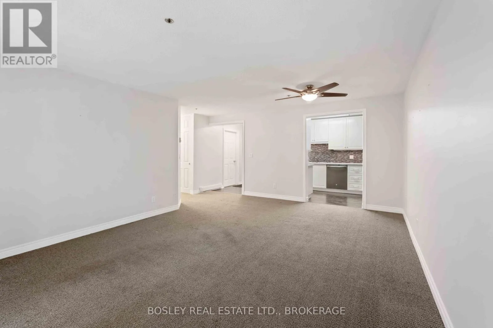 206 - 6 NIAGARA STREET, #206