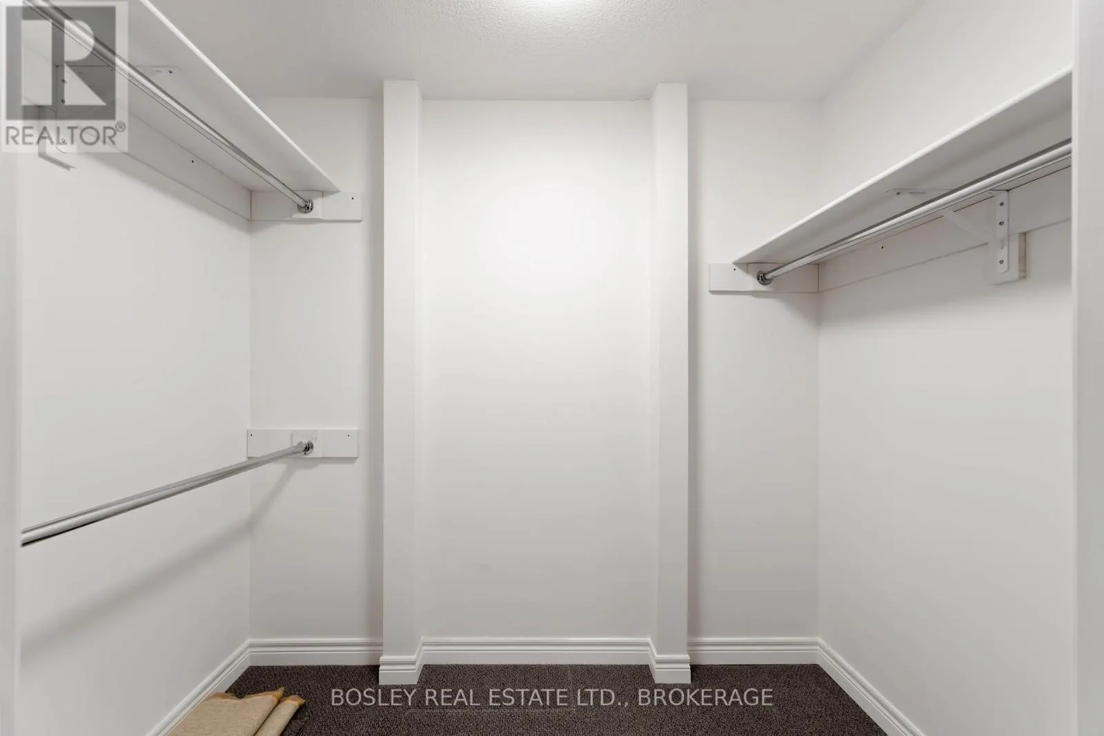 206 - 6 NIAGARA STREET, #206