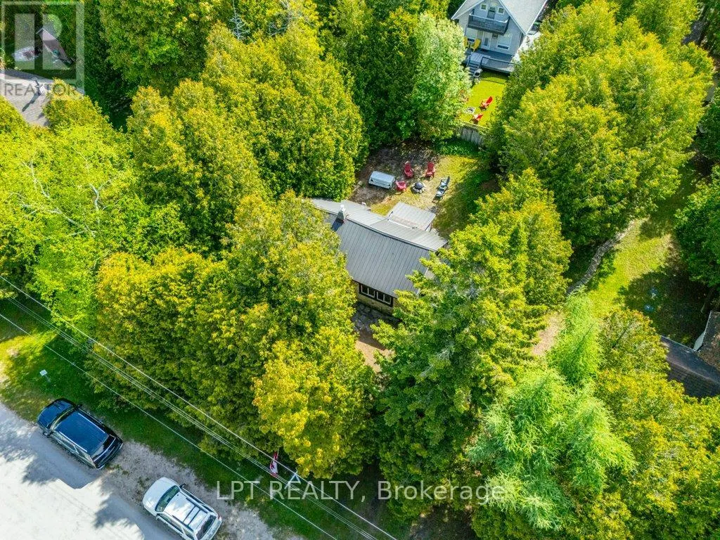 117 SECOND AVENUE N