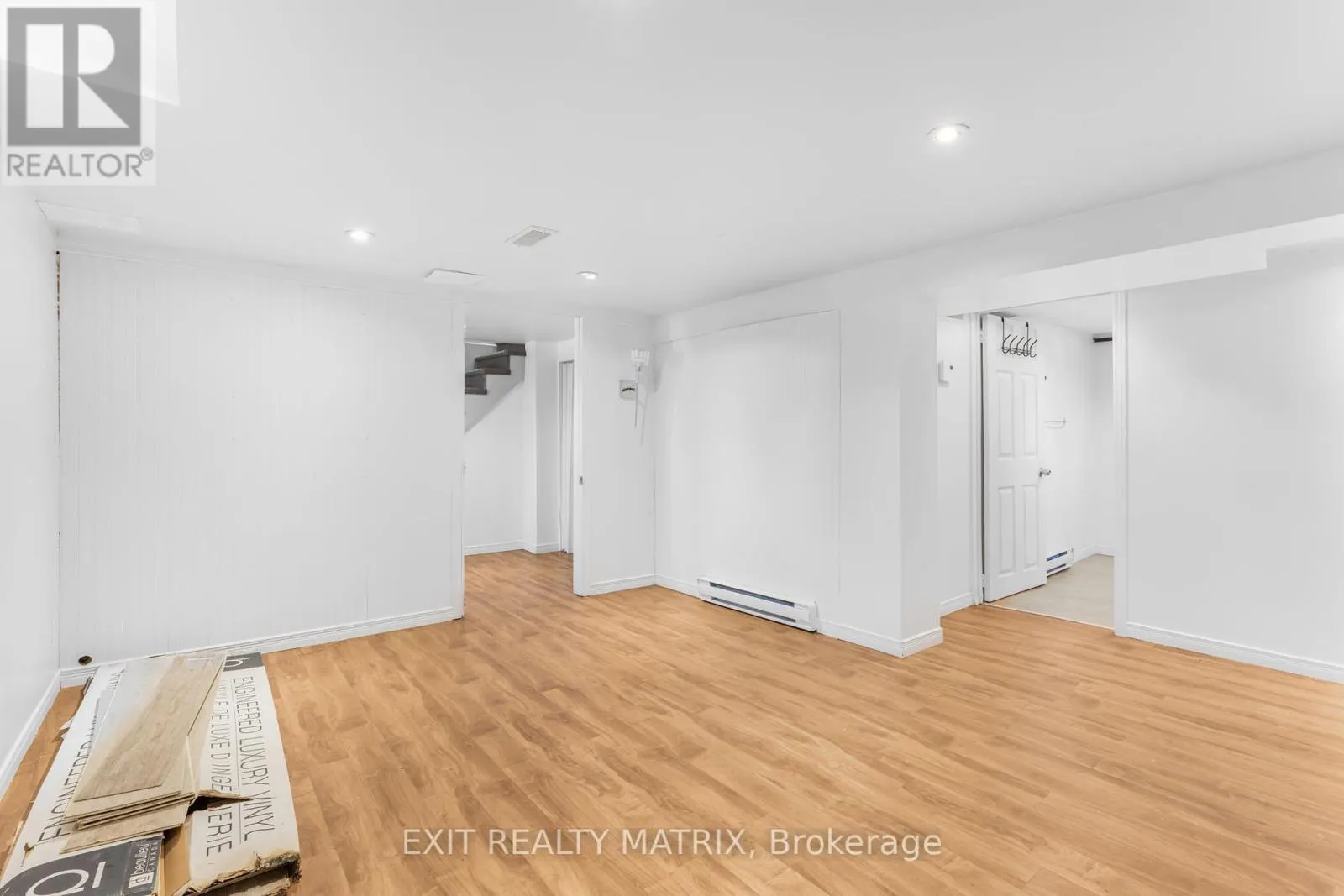 499 SMERDON STREET