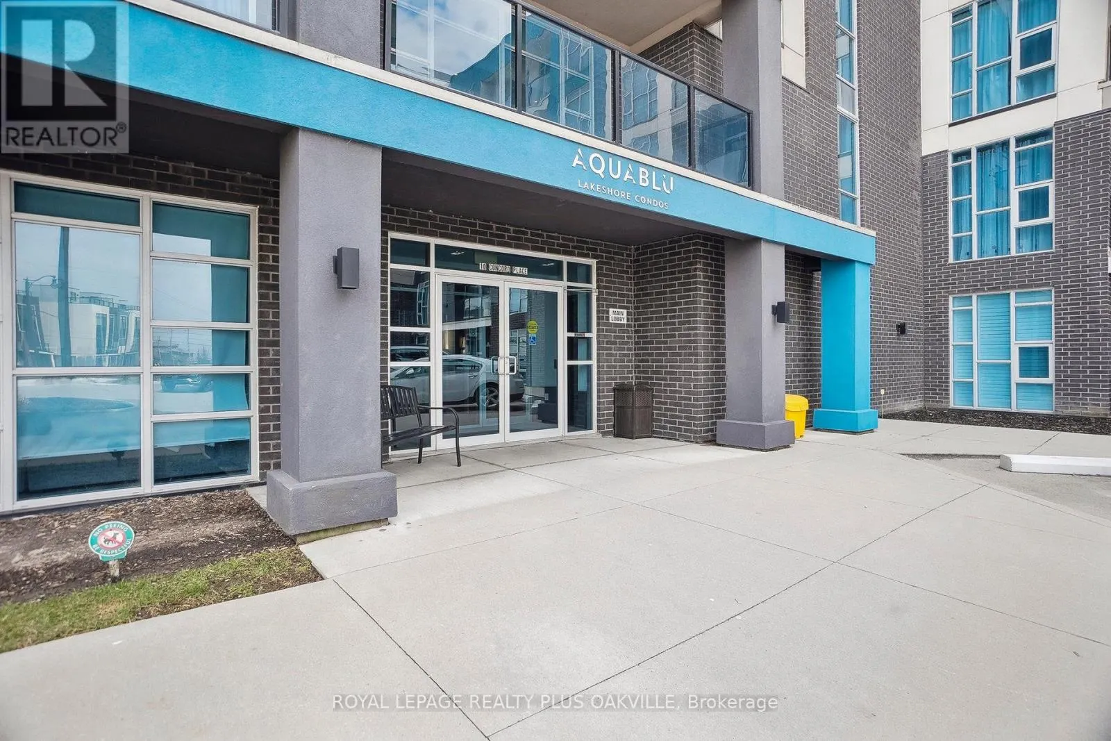 412 - 10 CONCORD PLACE