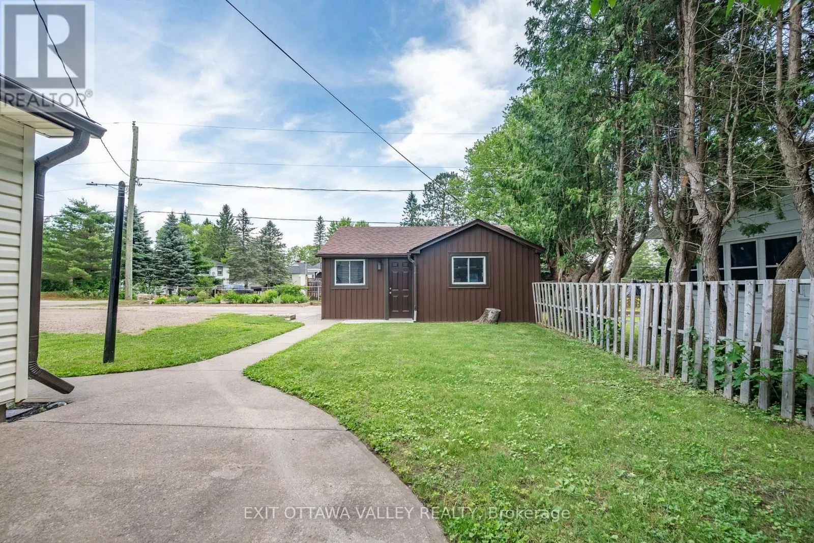 49 GLENDALE AVENUE