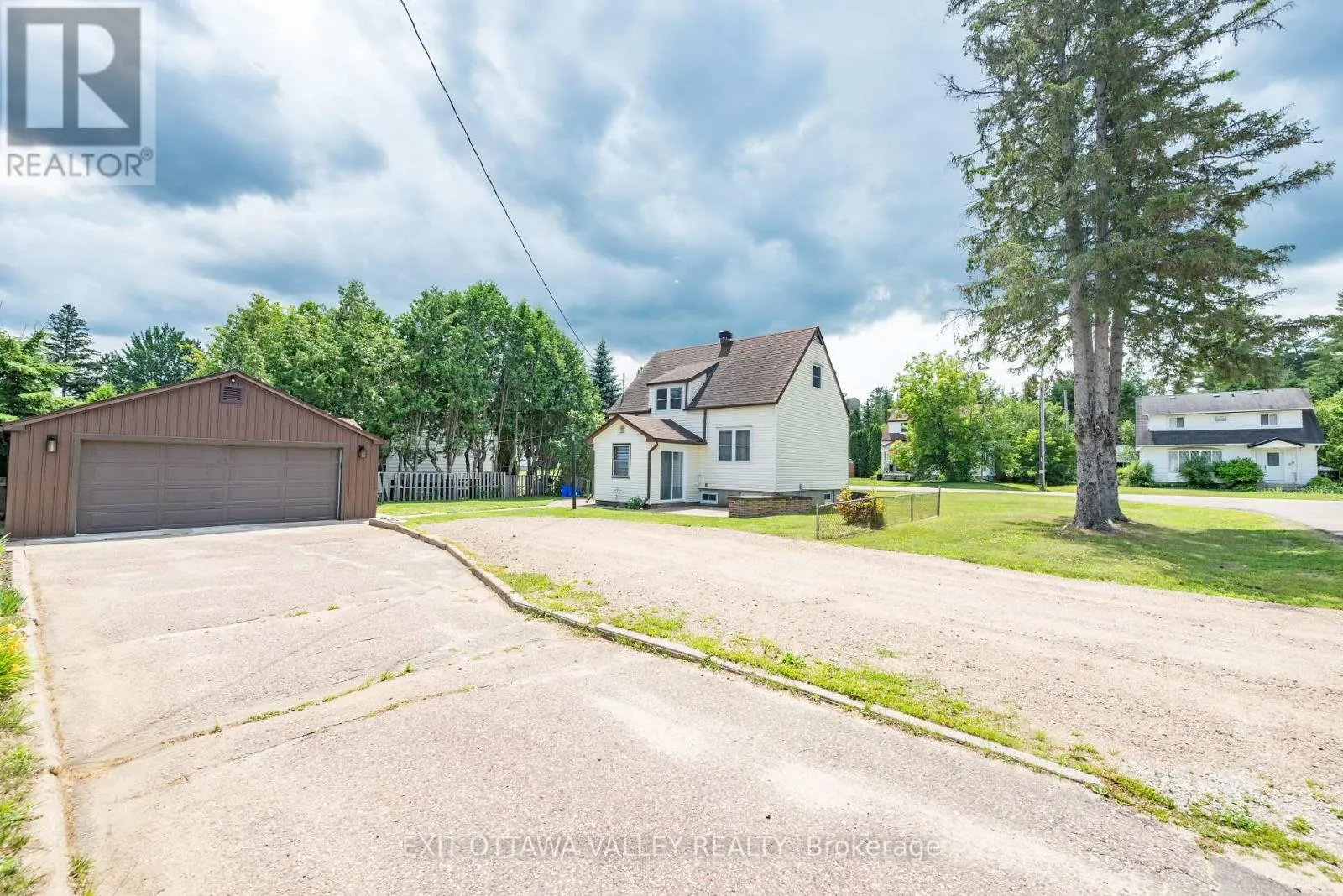 49 GLENDALE AVENUE