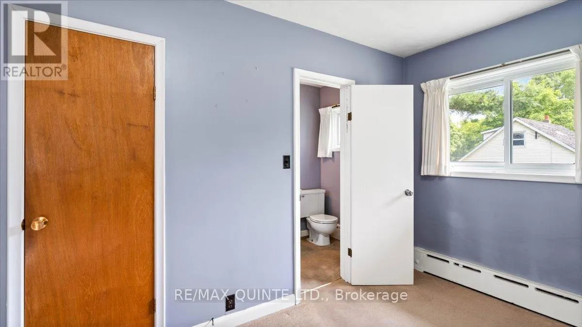 507 DUNDAS STREET W
