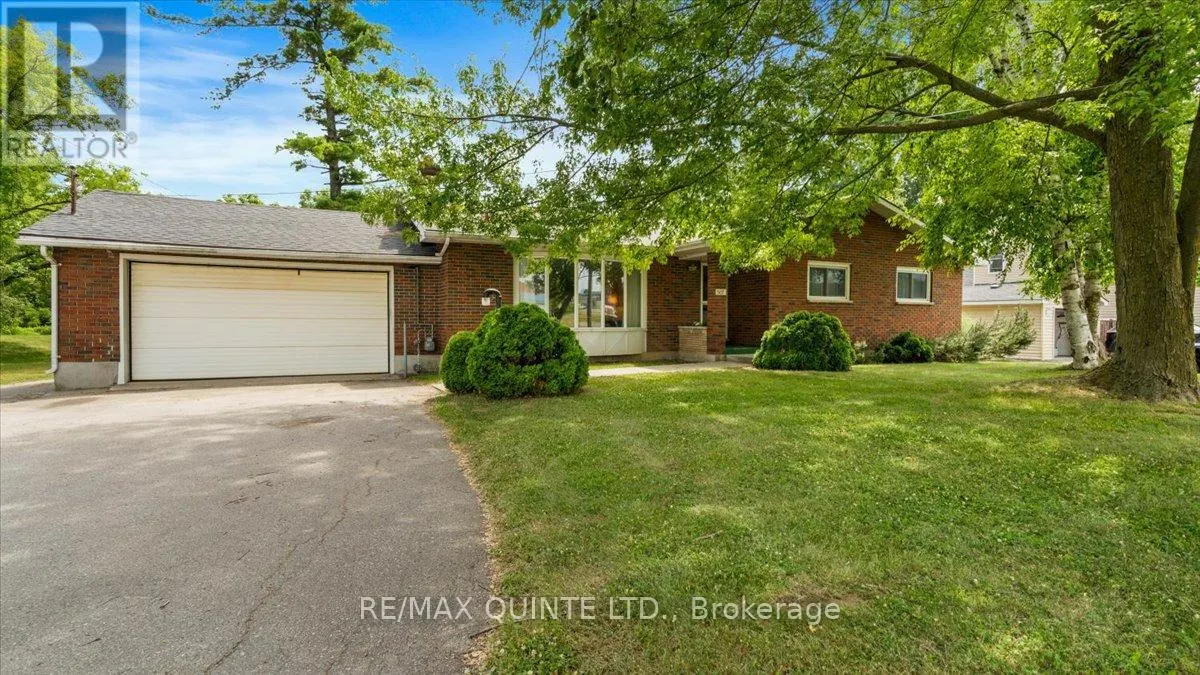 507 DUNDAS STREET W