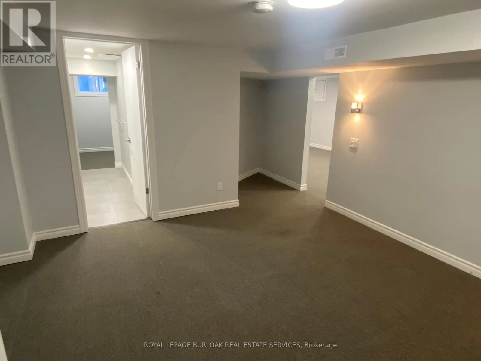40 KERMAN AVENUE