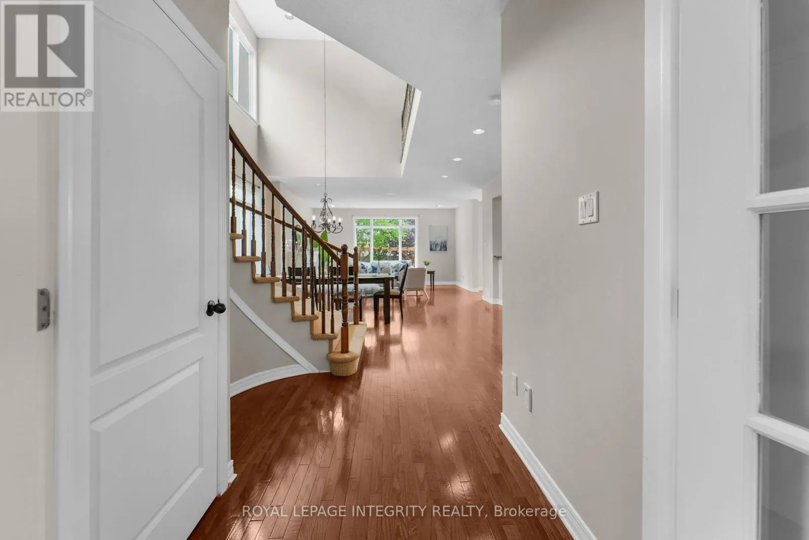4463 SHORELINE DRIVE