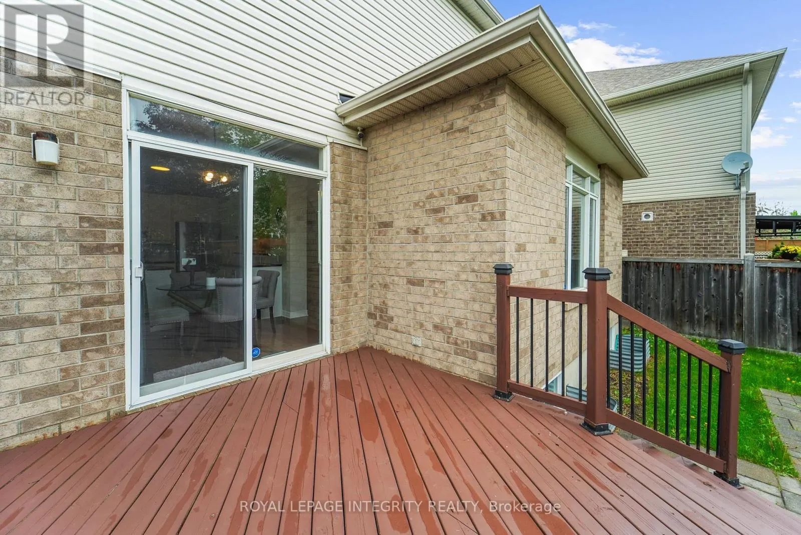 4463 SHORELINE DRIVE