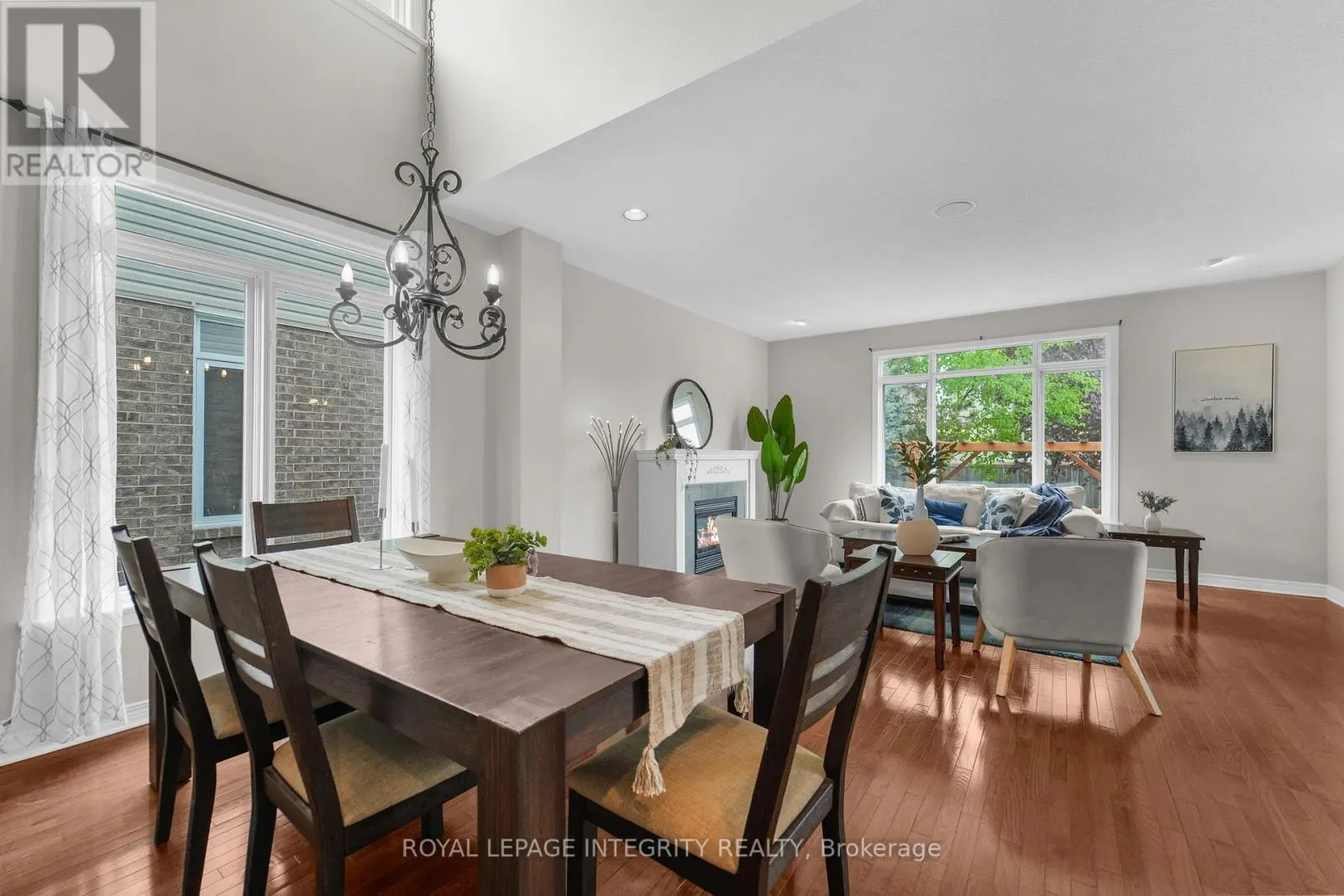 4463 SHORELINE DRIVE