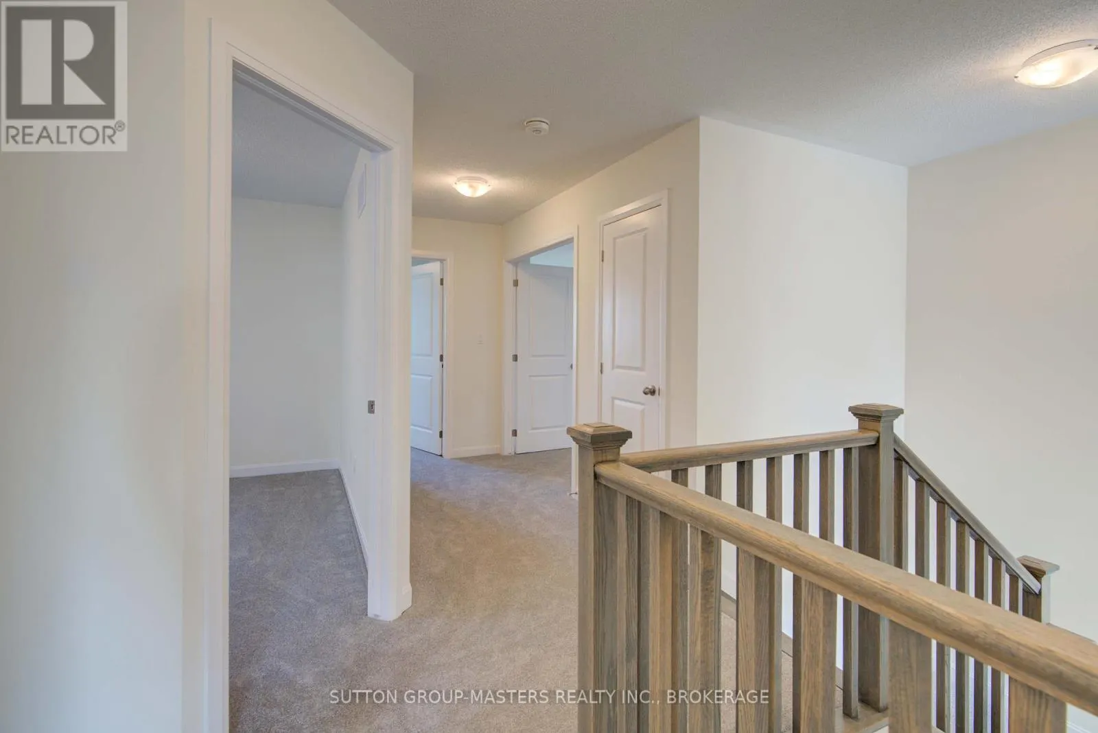 102 OAKMONT DRIVE