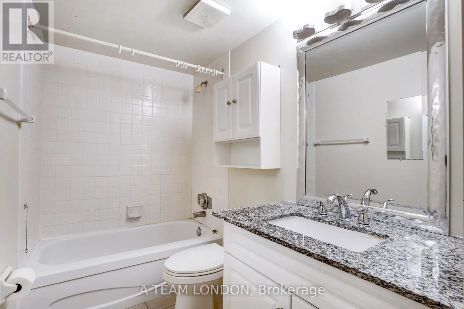 407 - 155 KENT STREET, #407