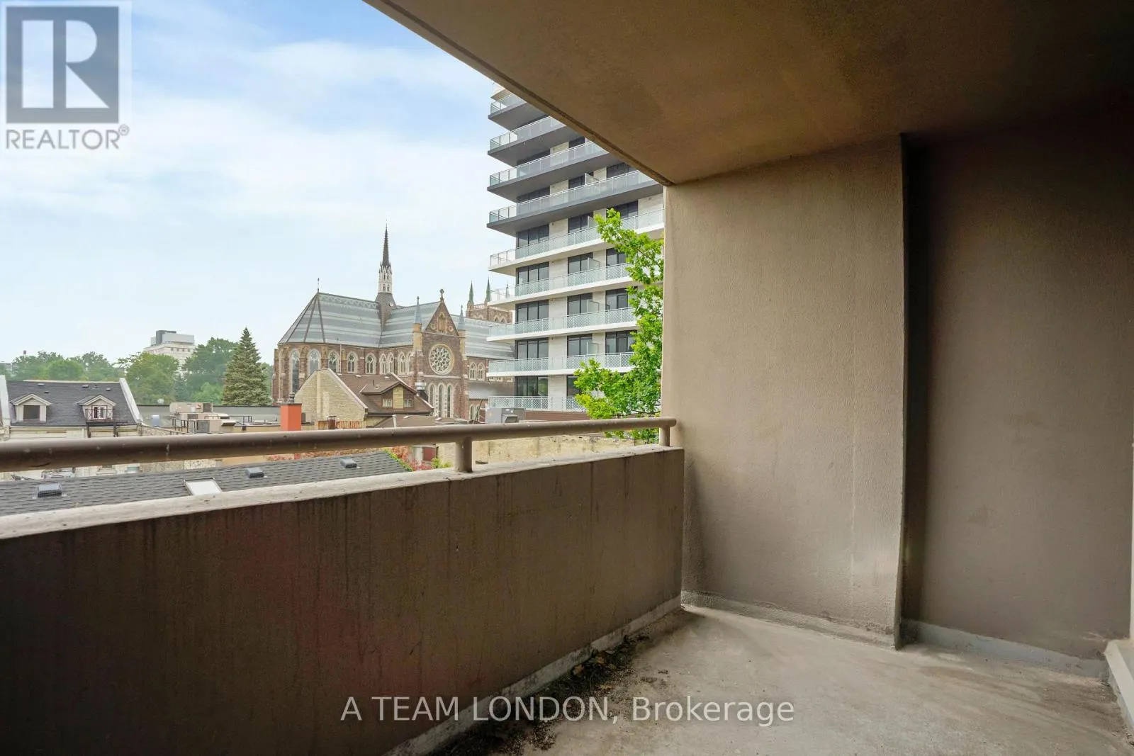 407 - 155 KENT STREET, #407