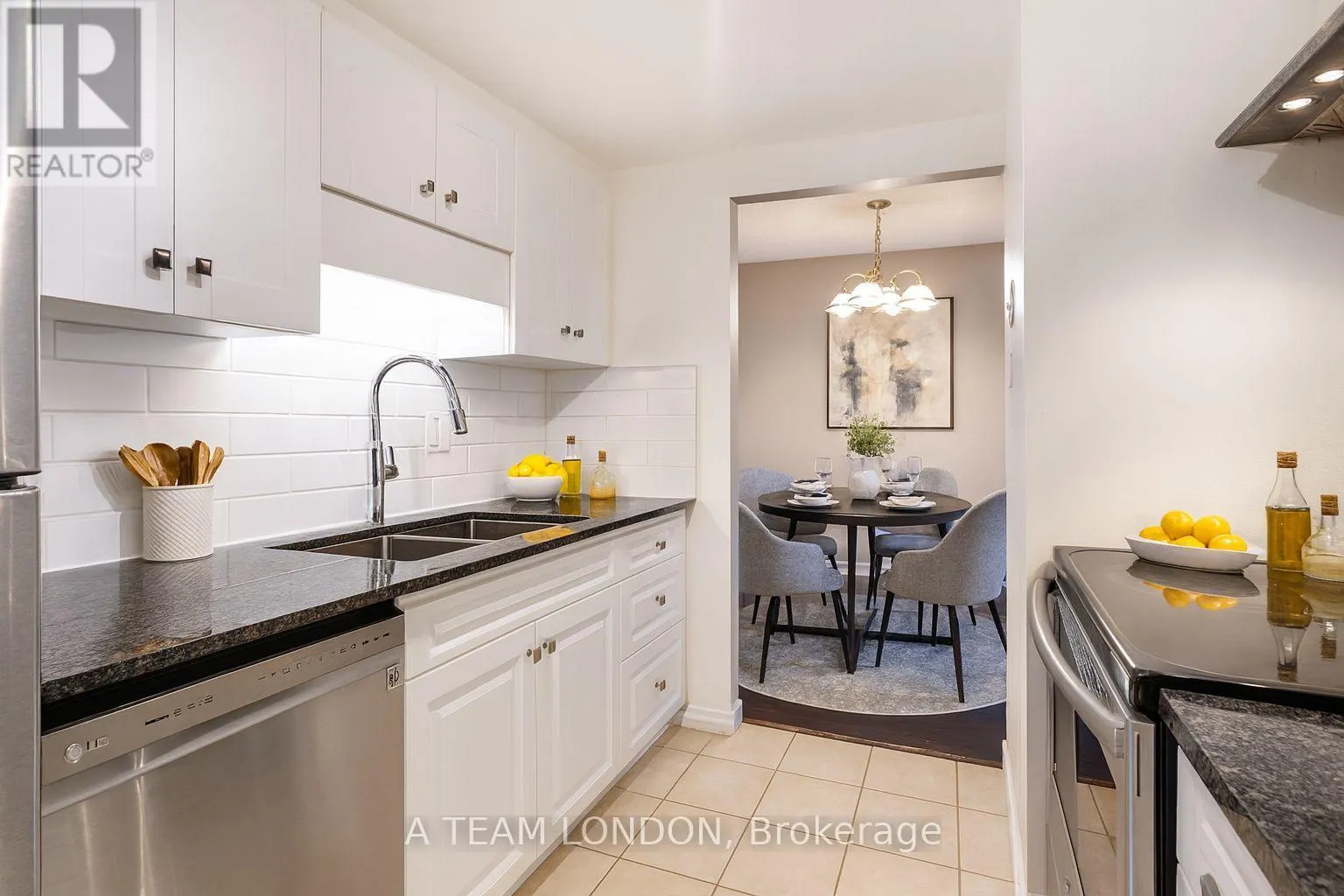 407 - 155 KENT STREET, #407