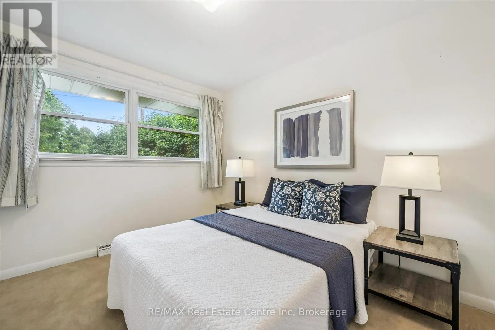 29 ECHO DRIVE