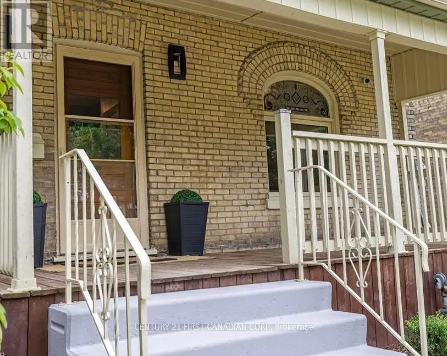 6 MABEL STREET