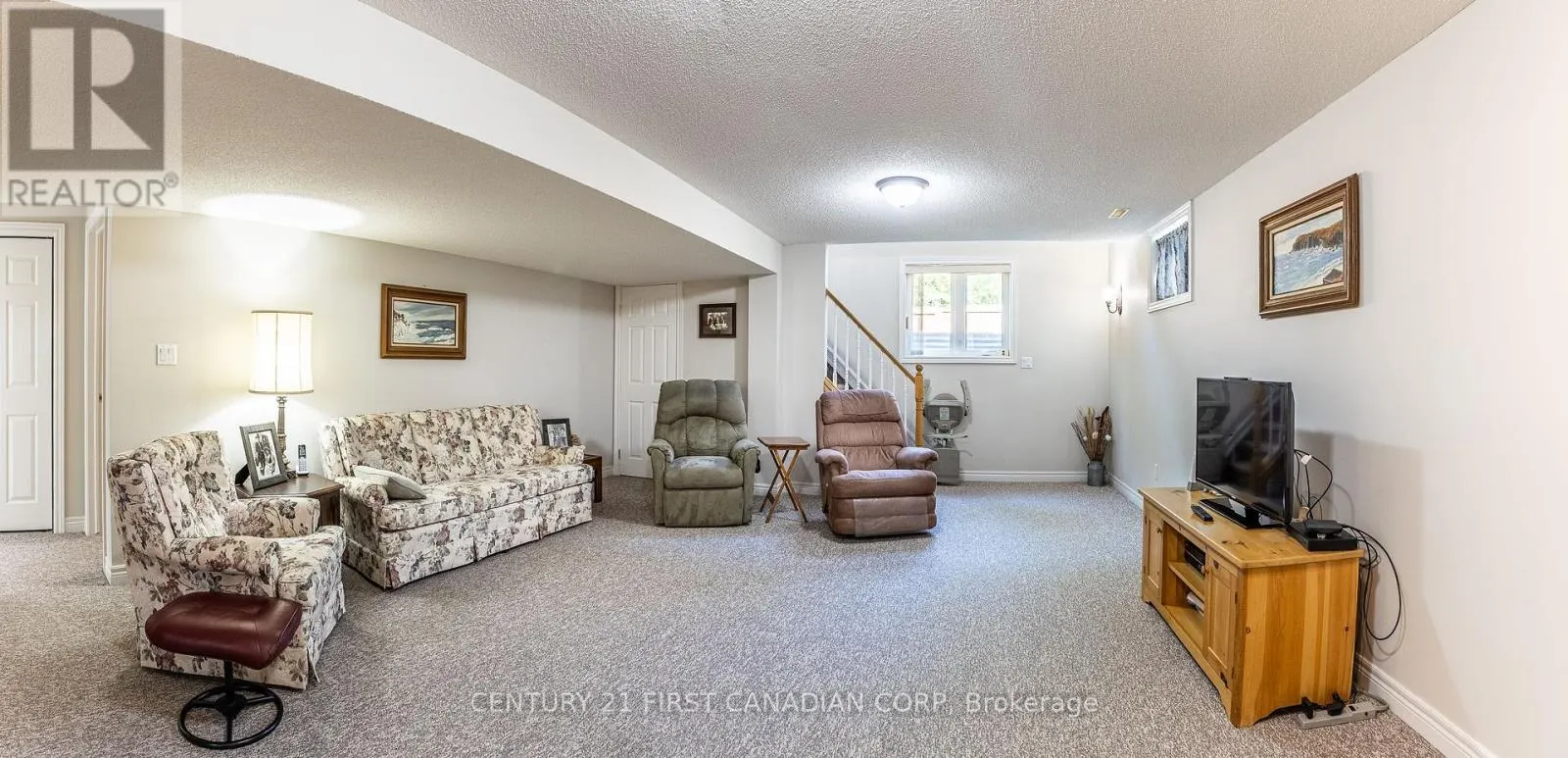 18 - 20 WINDERMERE PLACE, #18