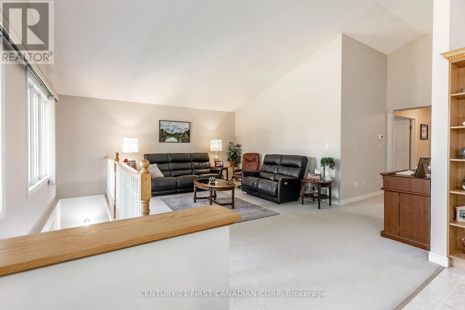 18 - 20 WINDERMERE PLACE, #18