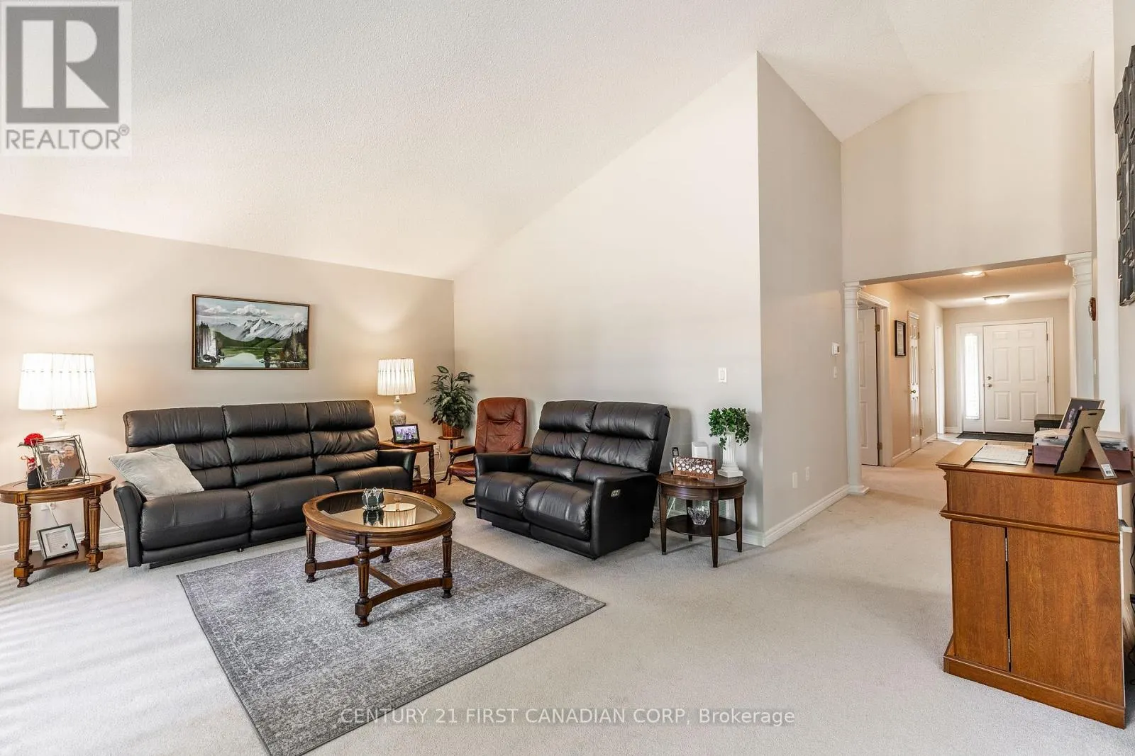 18 - 20 WINDERMERE PLACE, #18
