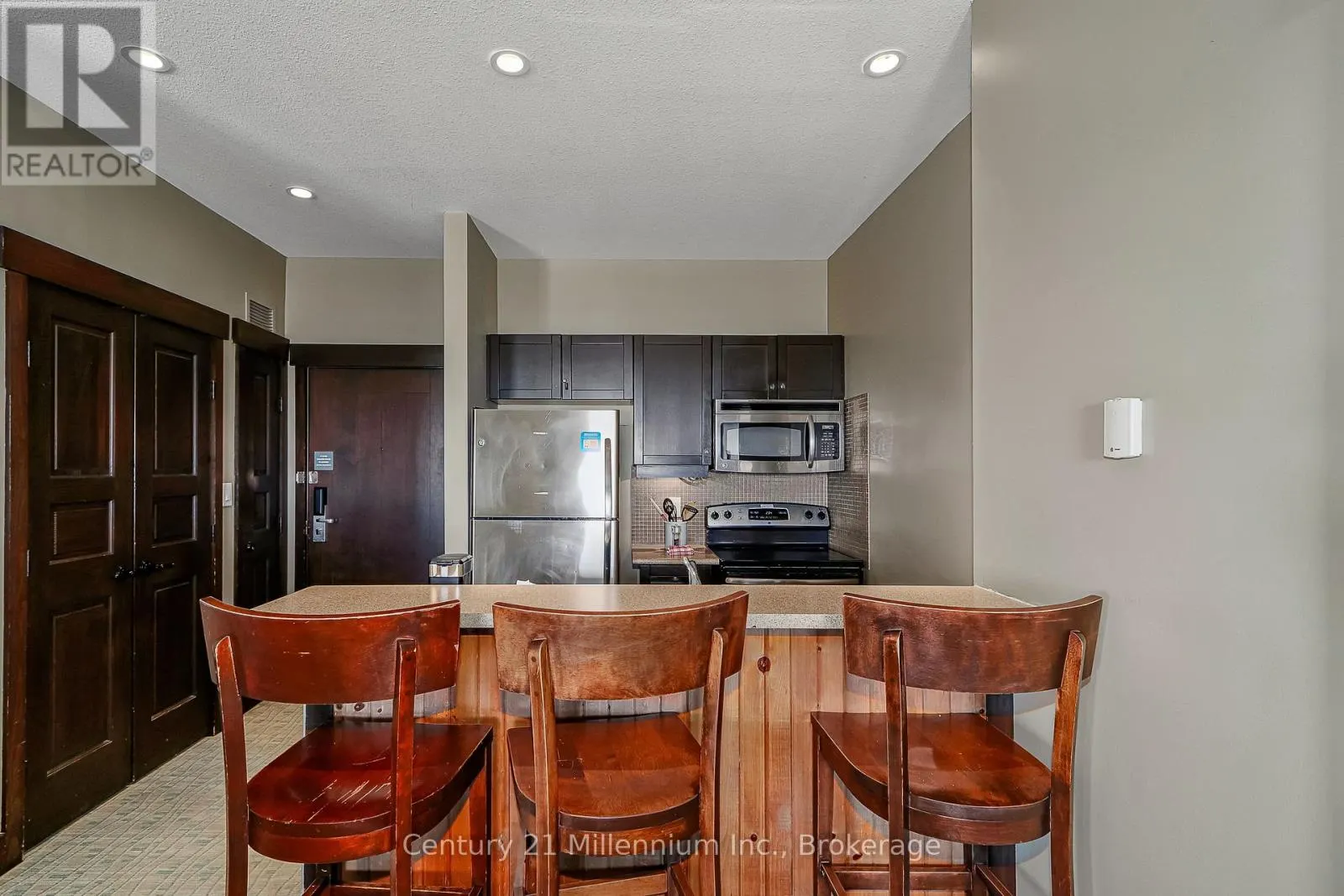 443 - 190 JOZO WEIDER BOULEVARD, #443