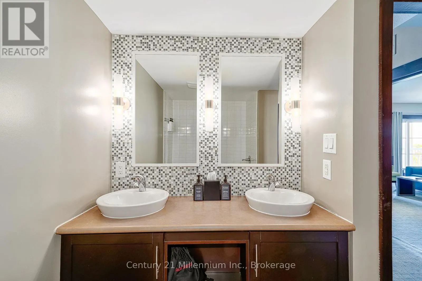443 - 190 JOZO WEIDER BOULEVARD, #443