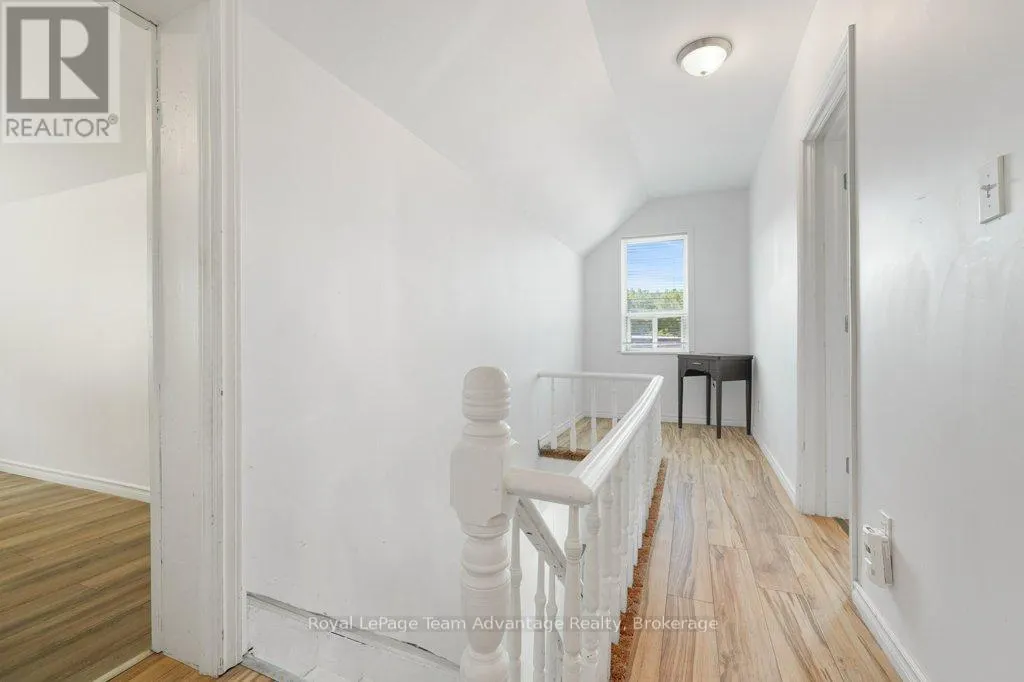76 BOWES STREET