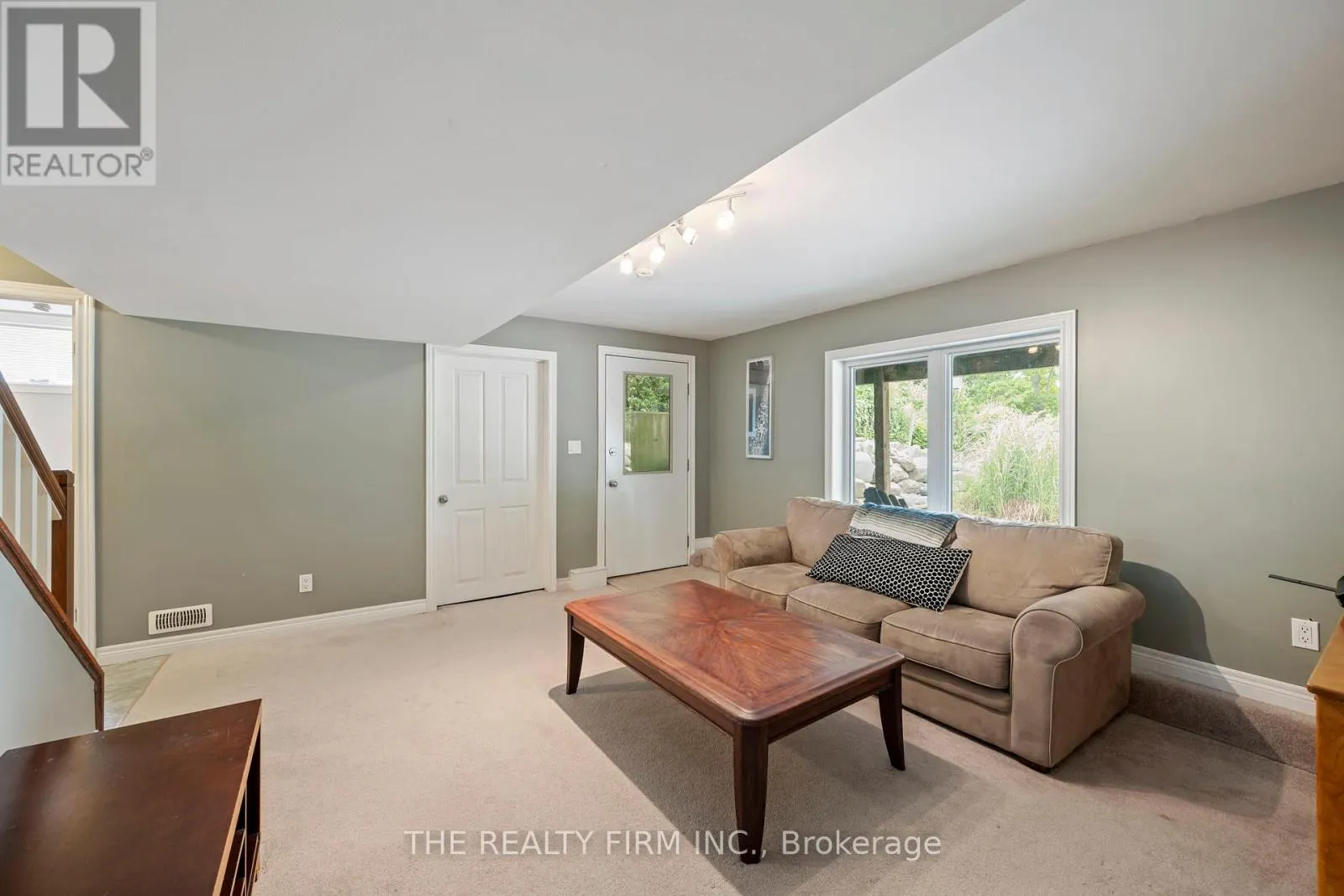 210 CORNELL DRIVE E
