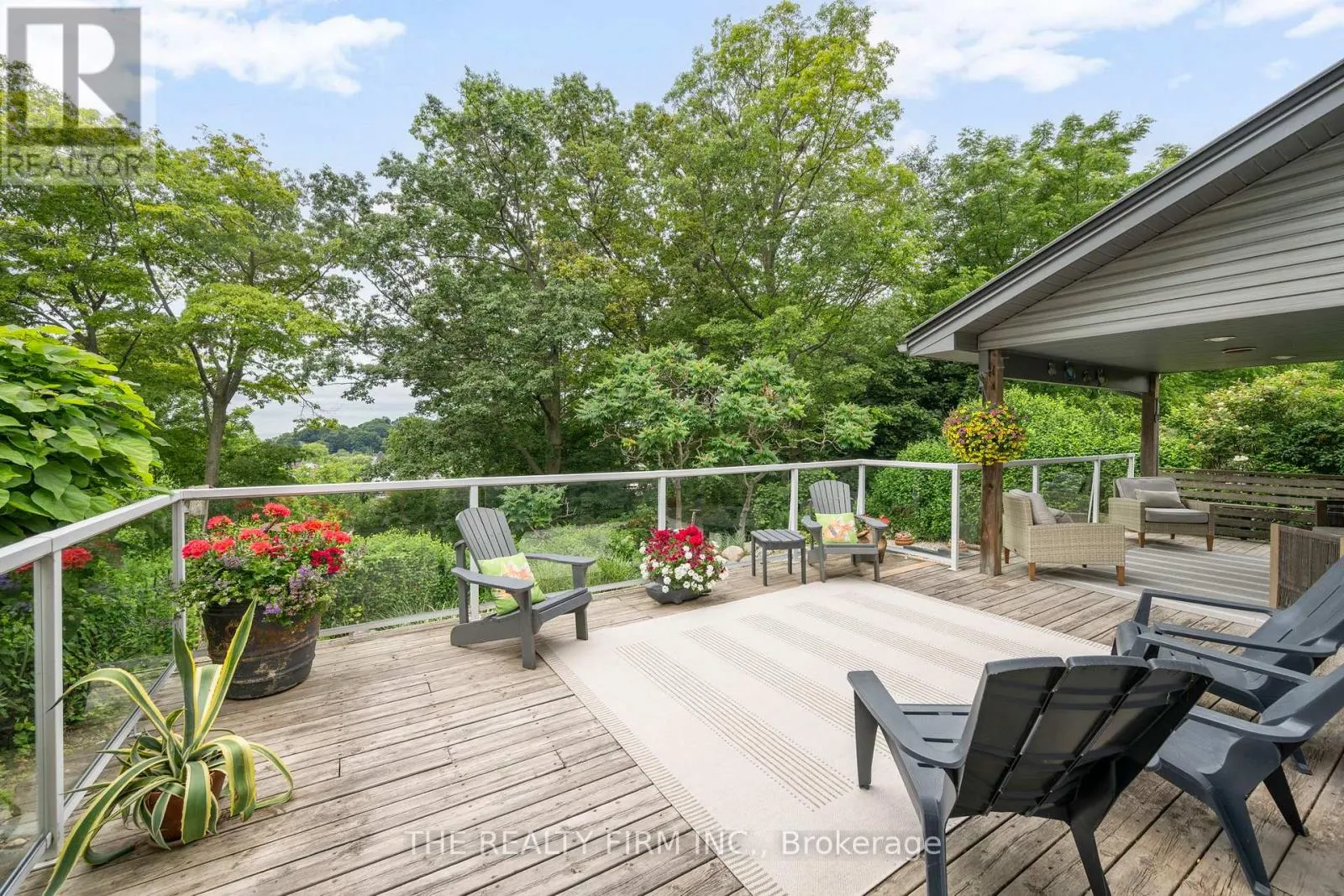 210 CORNELL DRIVE E
