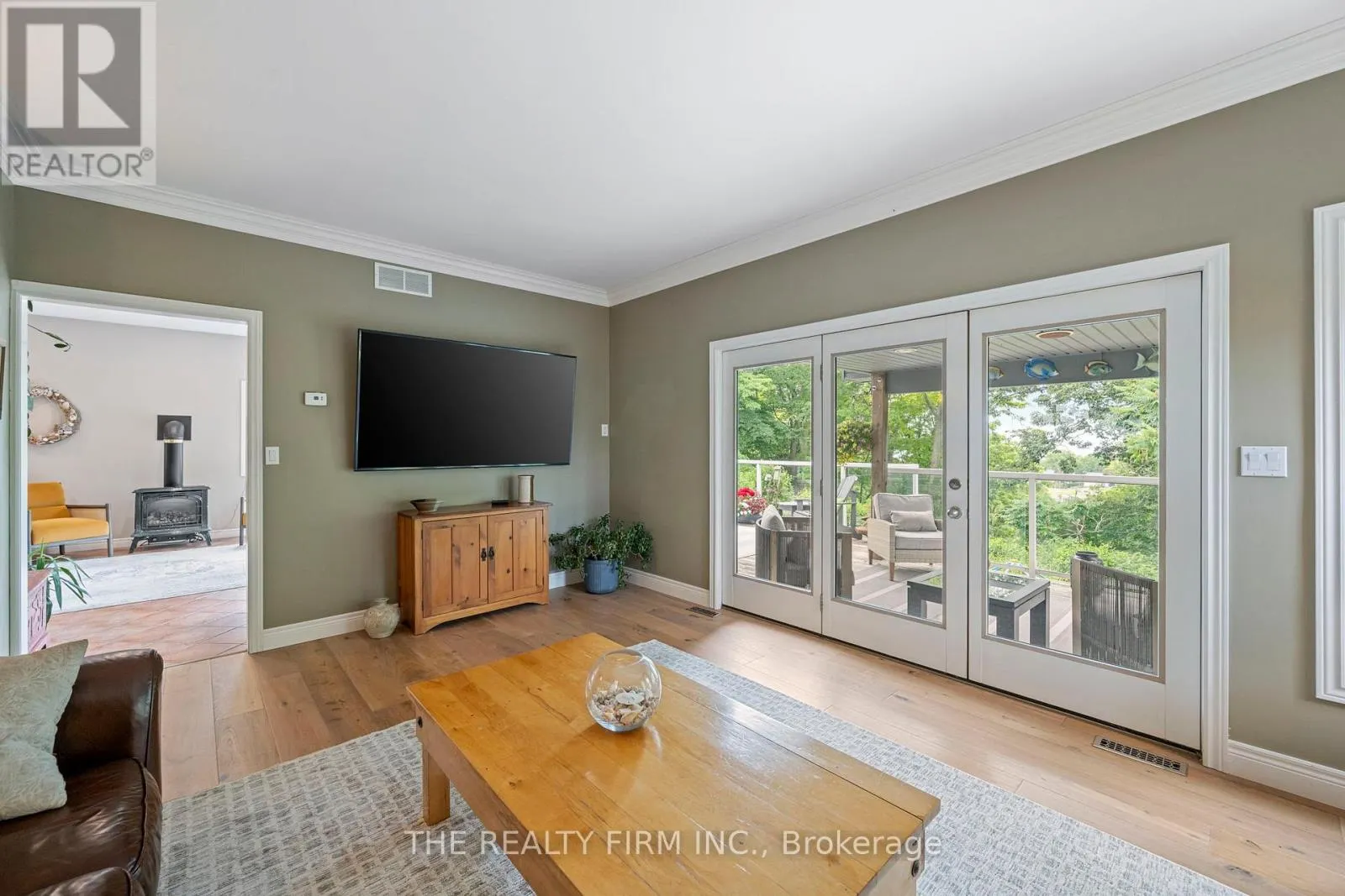 210 CORNELL DRIVE E