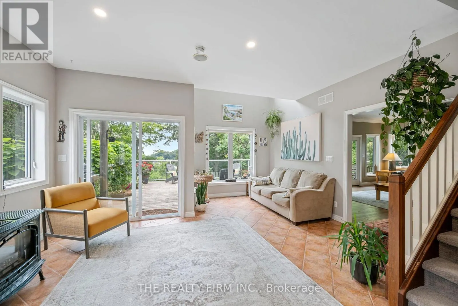 210 CORNELL DRIVE E
