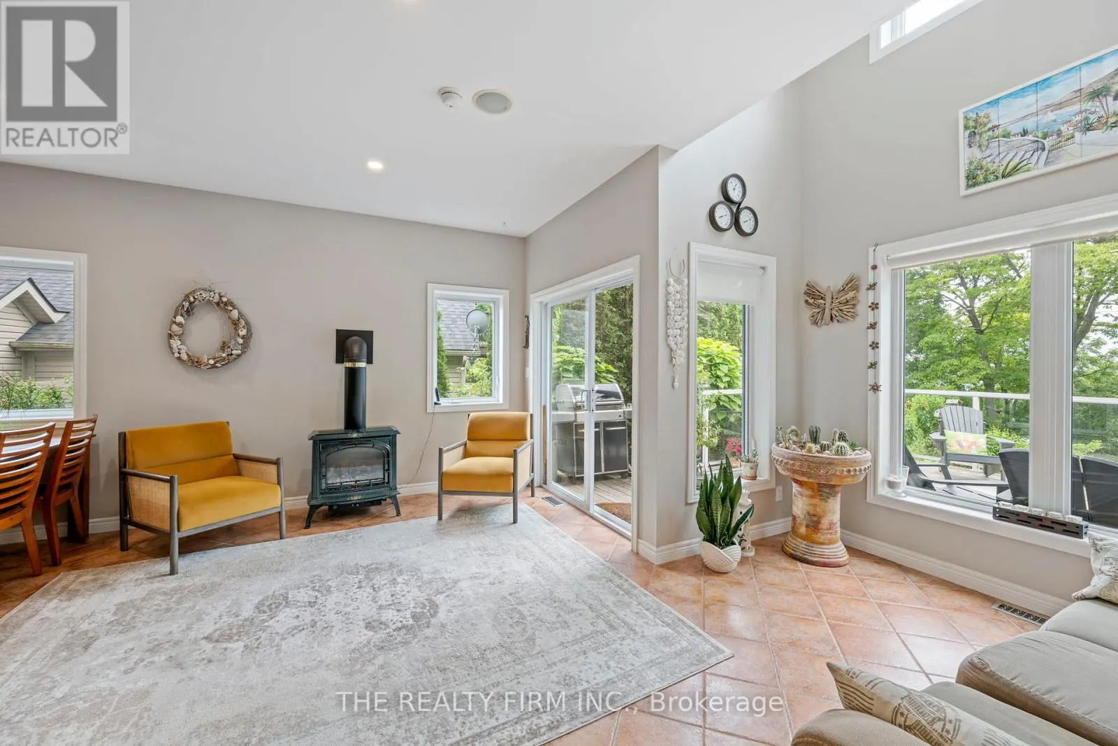 210 CORNELL DRIVE E