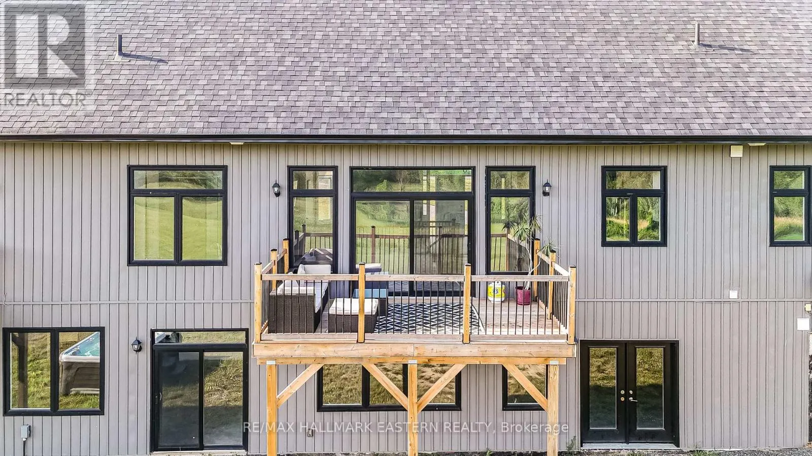 632 CONCESSION 9 W