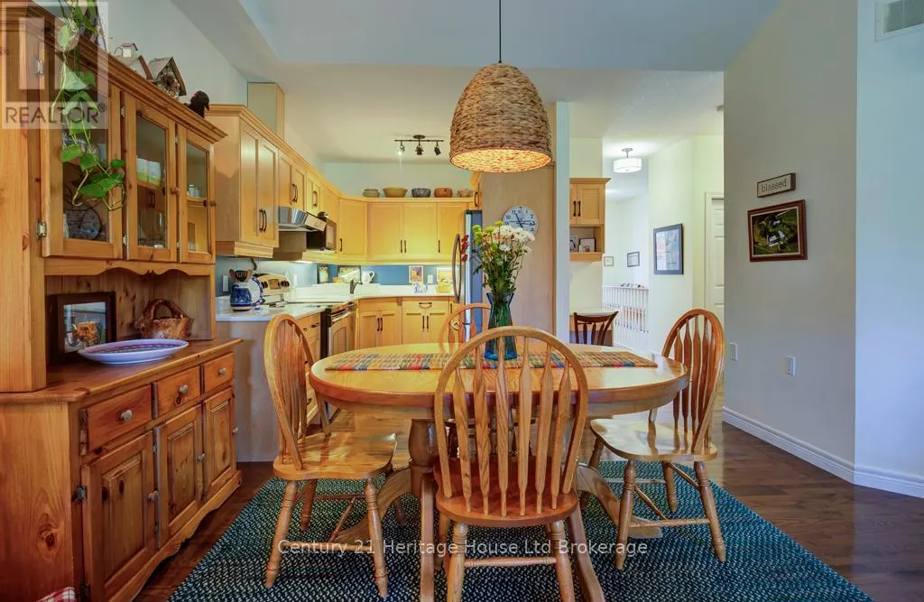 30 - 500 LAKEVIEW DRIVE, #30