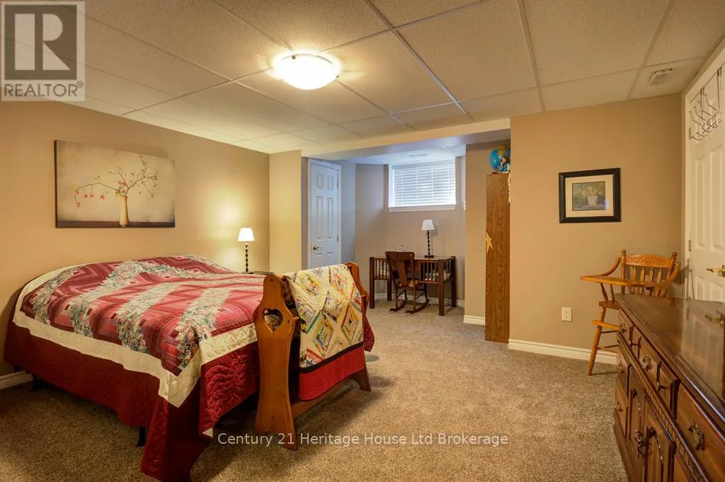 30 - 500 LAKEVIEW DRIVE, #30