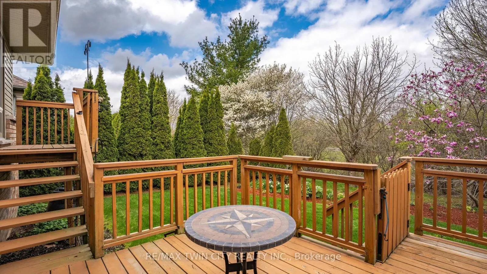 22 COBBLESTONE DRIVE