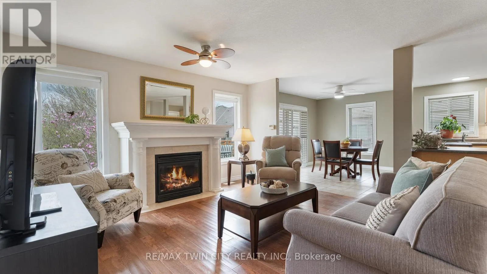22 COBBLESTONE DRIVE