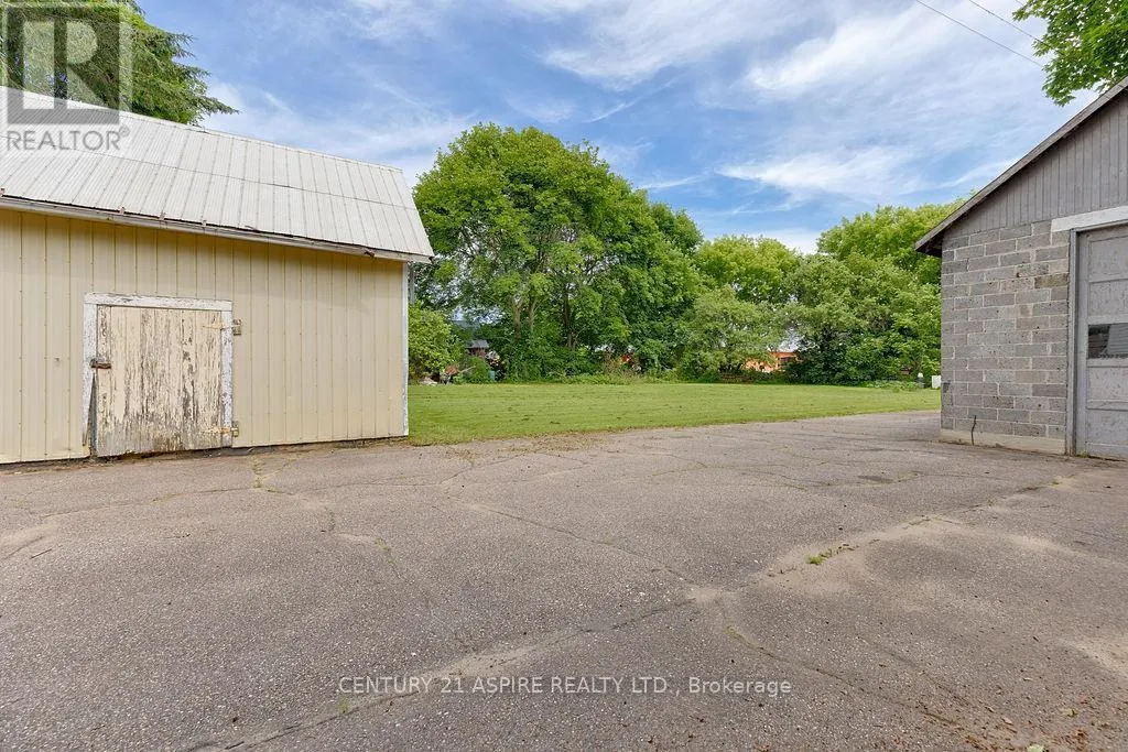 1730 BEACHBURG ROAD