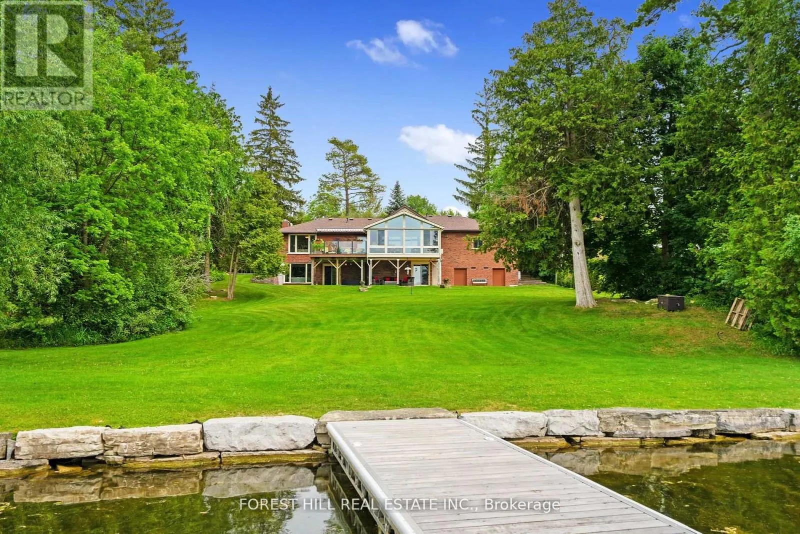360 FIFE AVENUE